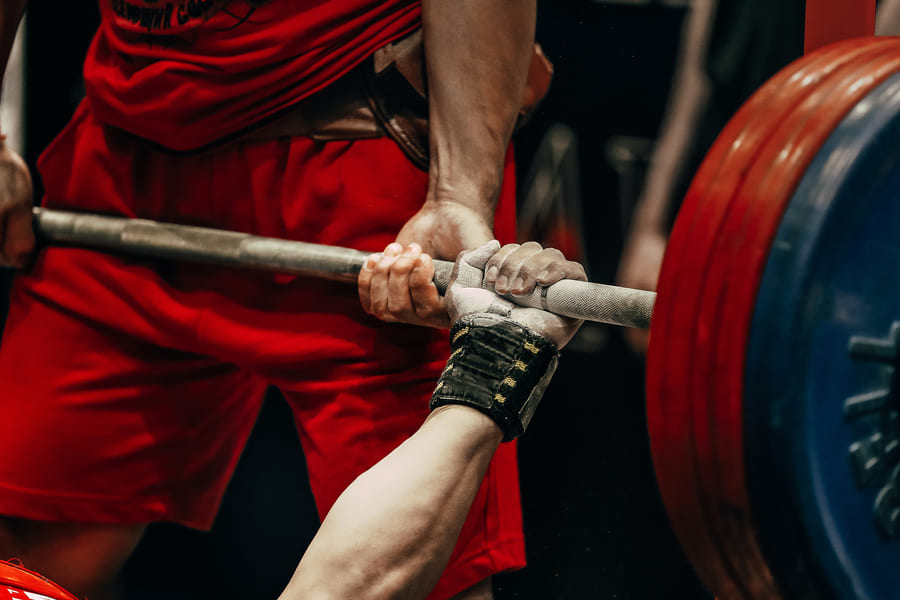 theo_fovelle_coaching_powerlifting_technique